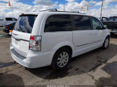 2015 Chrysler Town &amp; Country Touring VIN 2C4RC1BG7FR561857 фото 4