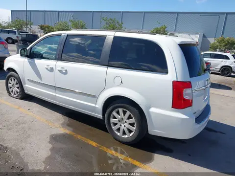 2016 Chrysler Town &amp; Country Touring VIN 2C4RC1BG0GR298869 фото 3