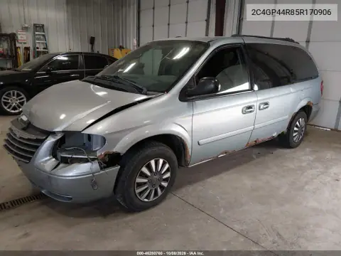 2005 Chrysler Town & Country Lx VIN 2C4GP44R85R170906 фото 3