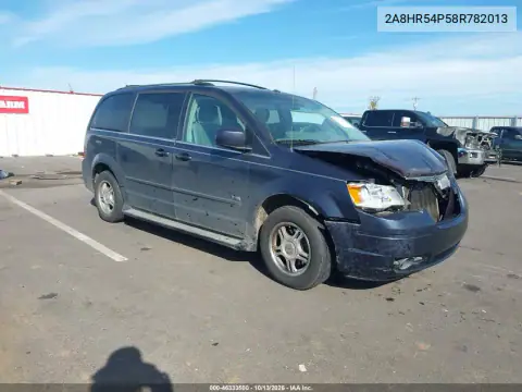 2A8HR54P58R782013 — 2008 Chrysler TOWN & Country, Передняя часть, фото до ремонта