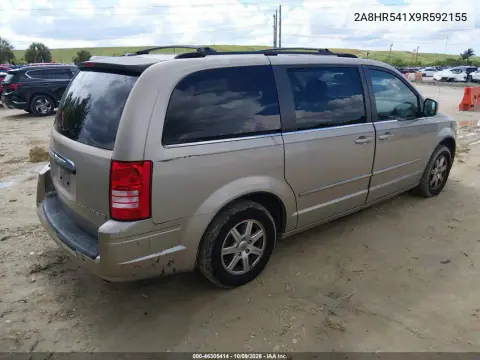 2009 Chrysler Town & Country Touring VIN 2A8HR541X9R592155 фото 5