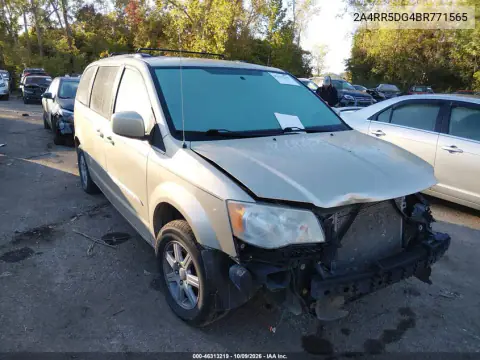 2011 Chrysler Town & Country Touring VIN 2A4RR5DG4BR771565 фото 2