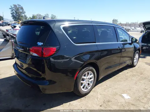 2022 Chrysler Voyager Lx VIN 2C4RC1CG1NR102966 фото 4