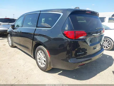 2023 Chrysler Voyager Lx VIN 2C4RC1CG2PR531732 фото 3