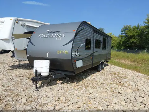 2017 Coachmen Catalina VIN 5ZT2CARB0HA024930 фото 2