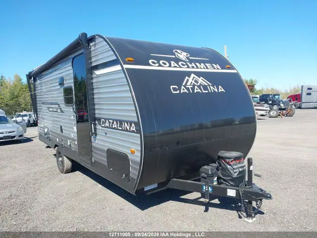 5ZT2CAGC3TU046651 — 2026 Coachmen Catalina, Крыша (Roof Damage), фото до ремонта