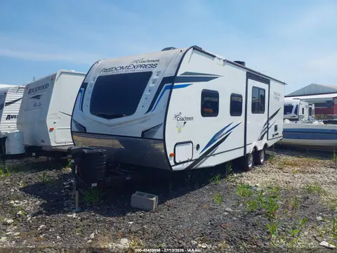 2022 Coachmen Other VIN 5ZT2FEPB1NW024984 фото 2