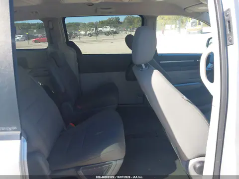 2008 Dodge Grand Caravan Sxt VIN 2D8HN54P88R113609 фото 9