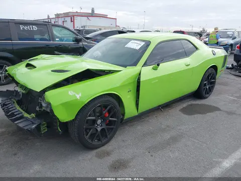 2015 Dodge Challenger R/t Scat Pack VIN 2C3CDZFJ8FH714229 фото 2
