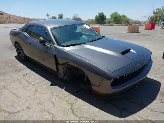 2C3CDZBT4KH531945 — 2019 Dodge Challenger R/T, Передняя часть справа (Right Front), фото до ремонта