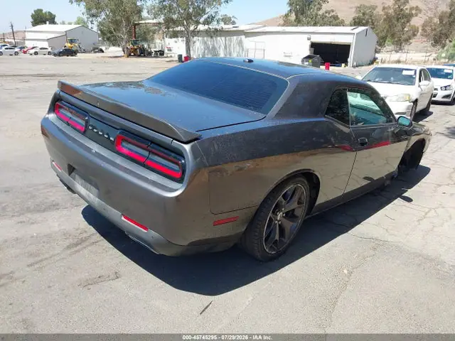 2C3CDZBT4KH531945 — 2019 Dodge Challenger R/T, фото 4 с аукциона IAAI 13.10.2026, Передняя часть справа