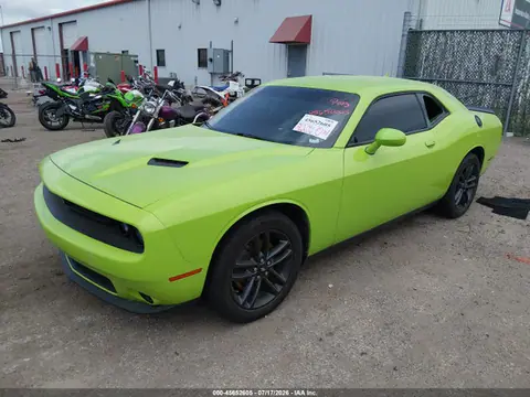 2019 Dodge Challenger Sxt Awd VIN 2C3CDZGG8KH650142 фото 2