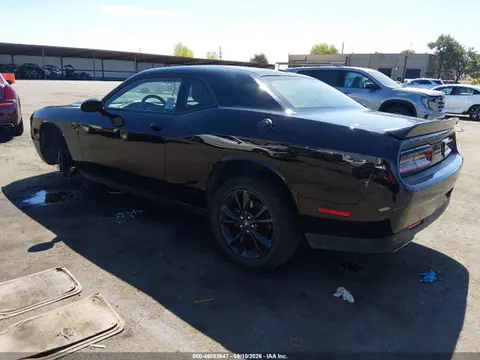 2023 Dodge Challenger Sxt Awd VIN 2C3CDZGG0PH587531 фото 3