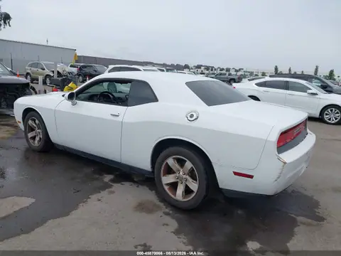 2014 Dodge Challenger Sxt VIN 2C3CDYAG1EH294575 фото 3
