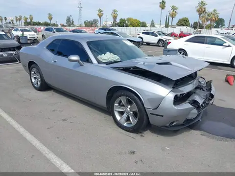 2C3CDZAG7GH131759 — 2016 Dodge Challenger SXT, Передняя часть (Front End), фото до ремонта