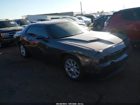 2C3CDZAGXGH198758 — 2016 Dodge Challenger SXT, Передняя часть (Front End), фото до ремонта