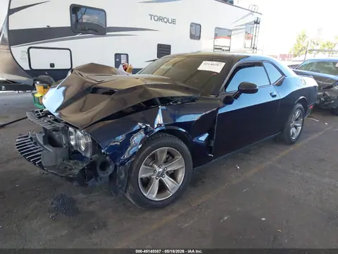 2017 Dodge Challenger Sxt VIN 2C3CDZAG4HH611792 фото 2