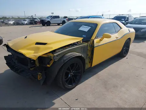 2018 Dodge Challenger Sxt VIN 2C3CDZAG0JH333334 фото 2