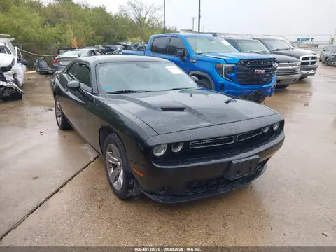 2C3CDZAG0JH271997 — 2018 Dodge Challenger SXT, Естественный износ (Normal Wear & Tear), фото до ремонта