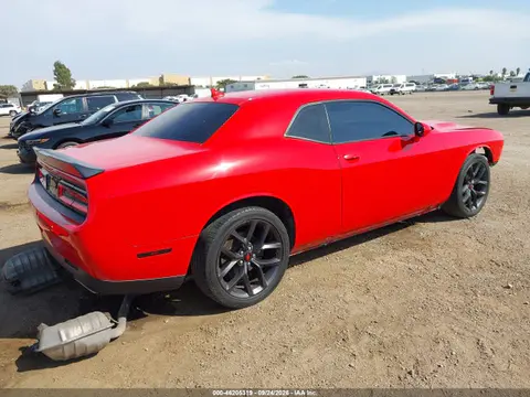 2019 Dodge Challenger Sxt VIN 2C3CDZAG9KH525773 фото 4