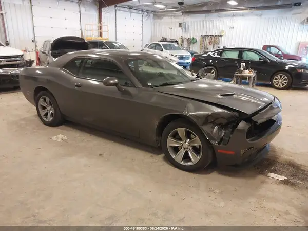 2C3CDZAG0GH290073 — 2016 Dodge Challenger, Передняя часть (Front End), фото до ремонта