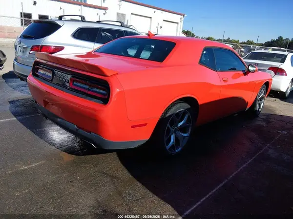 2C3CDZAG4GH330140 — 2016 Dodge Challenger, фото 4 с аукциона IAAI, Передняя часть слева