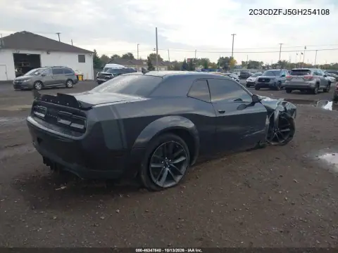 2C3CDZFJ5GH254108 — 2016 Dodge Challenger, фото 4 с аукциона IAAI, Передняя часть