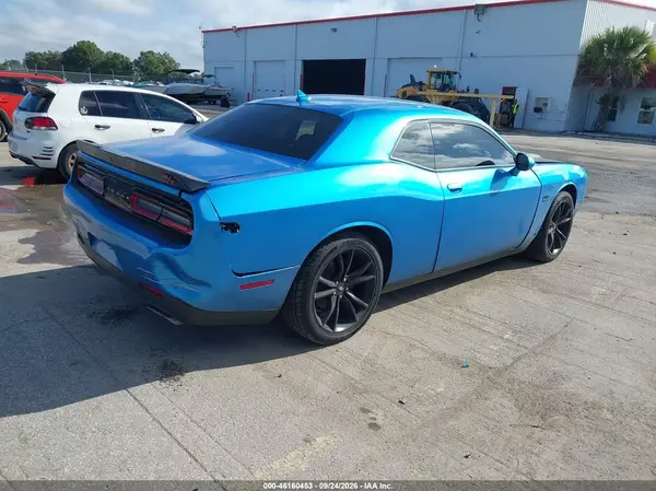 2C3CDZBT2JH333055 — 2018 Dodge Challenger, фото 4 с аукциона IAAI, Левый бок