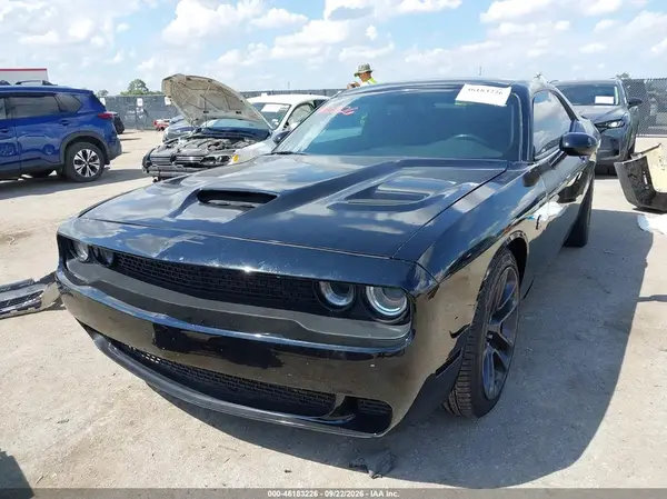 2C3CDZFJ5KH750048 — 2019 Dodge Challenger, фото 2 с аукциона IAAI 13.10.2026, Задняя часть