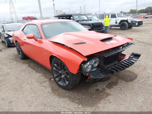 2C3CDZFJ3LH221442 — 2020 Dodge Challenger, Передняя часть (Front End), фото до ремонта