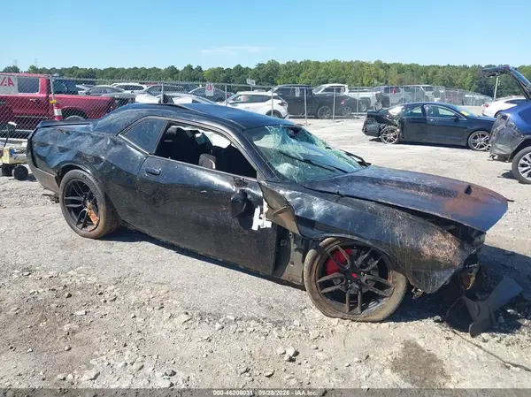 2C3CDZBT3LH191639 — 2020 Dodge Challenger, Опрокидывание (Rollover), фото до ремонта