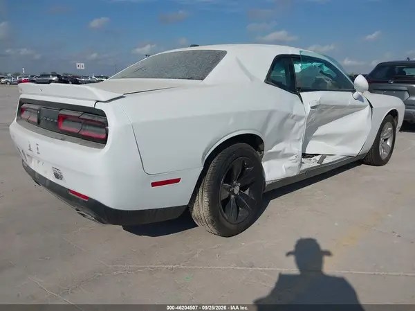 2C3CDZAG4NH211534 — 2022 Dodge Challenger, фото 4 с аукциона IAAI, Правый бок