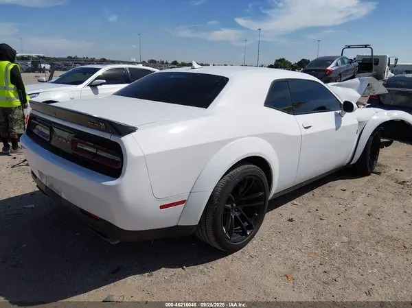 2C3CDZFJ9PH550216 — 2023 Dodge Challenger, фото 4 с аукциона IAAI, Передняя часть