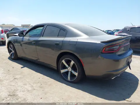 2017 Dodge Charger Se Rwd VIN 2C3CDXBG1HH654554 фото 3
