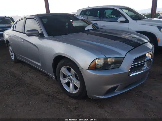 2C3CDXBG0EH283530 — 2014 Dodge Charger SE, Задняя часть слева (Left Rear), фото до ремонта