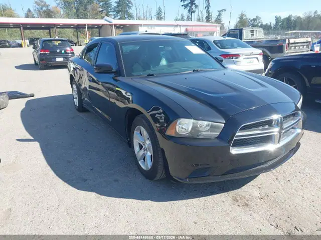 2C3CDXBGXEH268727 — 2014 Dodge Charger SE, Правый бок (Right Side), фото до ремонта