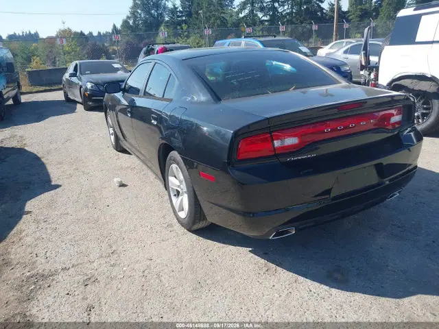 2C3CDXBGXEH268727 — 2014 Dodge Charger SE, фото 3 с аукциона IAAI 30.09.2026, Правый бок