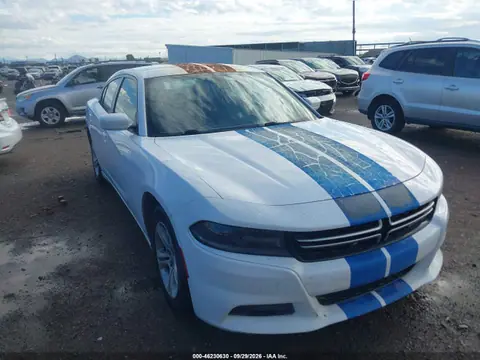2C3CDXBG6FH726796 — 2015 Dodge Charger SE, Естественный износ (Normal Wear & Tear), фото до ремонта