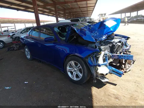 2C3CDXBG6NH216317 — 2022 Dodge Charger SXT RWD, Передняя часть (Front & Rear), фото до ремонта