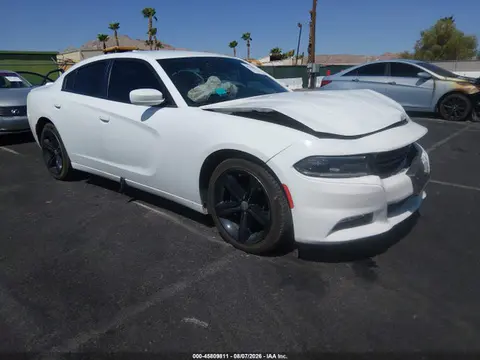 2C3CDXHG3FH722132 — 2015 Dodge Charger SXT, Передняя часть (Front End), фото до ремонта