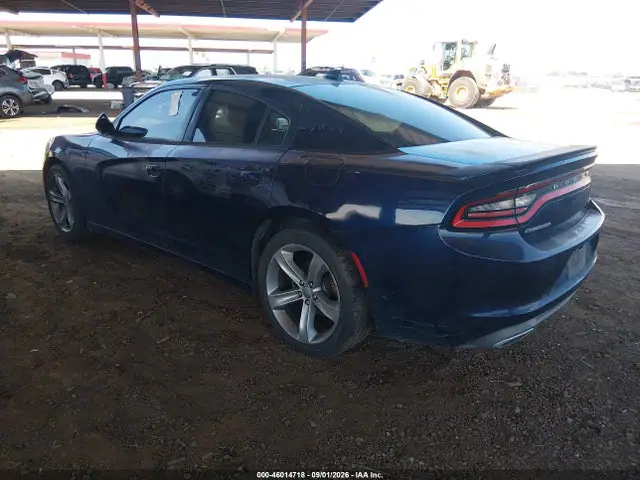 2C3CDXHG3FH730148 — 2015 Dodge Charger SXT, фото 3 с аукциона IAAI 13.10.2026, Естественный износ