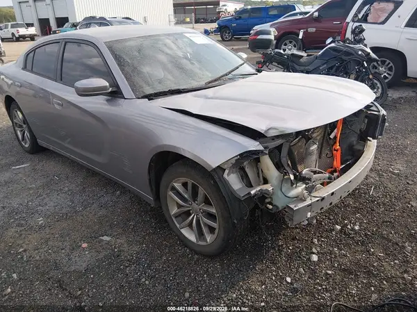 2C3CDXHG8GH319281 — 2016 Dodge Charger, Передняя часть (Front End), фото до ремонта