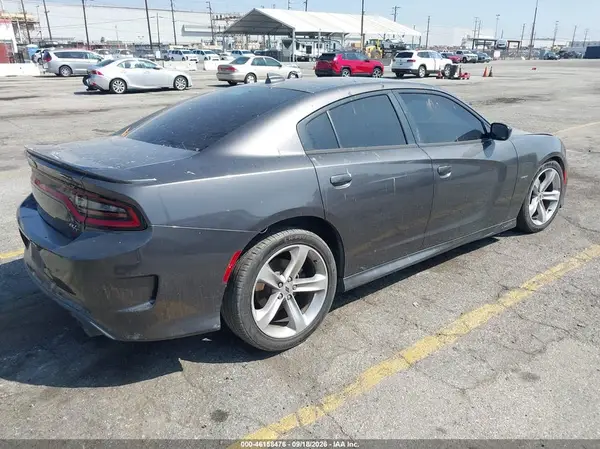 2C3CDXCT5HH620290 — 2017 Dodge Charger, фото 4 с аукциона IAAI 13.10.2026, Естественный износ