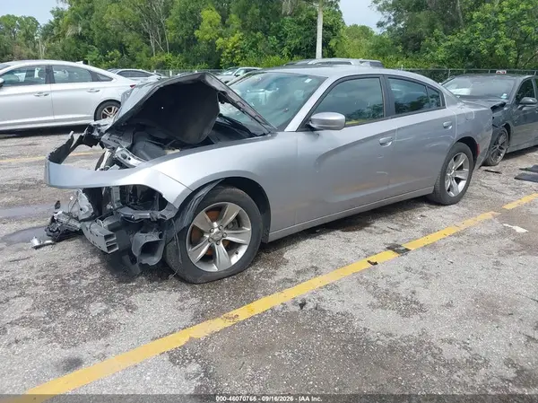 2C3CDXHGXJH155944 — 2018 Dodge Charger, фото 2 с аукциона IAAI, Передняя часть