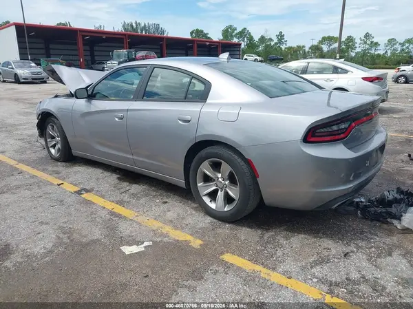 2C3CDXHGXJH155944 — 2018 Dodge Charger, фото 3 с аукциона IAAI, Передняя часть