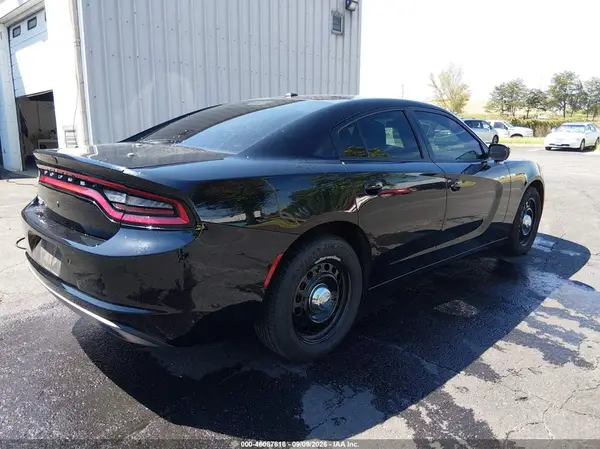2C3CDXKT6KH554891 — 2019 Dodge Charger, фото 4 с аукциона IAAI 05.10.2026, Естественный износ