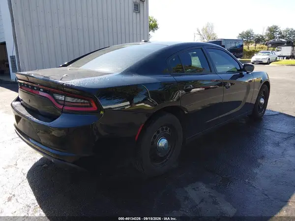2C3CDXKTXKH554893 — 2019 Dodge Charger, фото 4 с аукциона IAAI 05.10.2026, Естественный износ