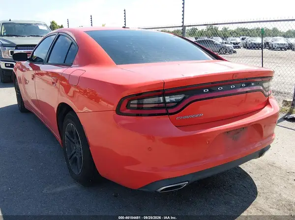 2C3CDXBG0KH753048 — 2019 Dodge Charger, фото 3 с аукциона IAAI, Передняя часть
