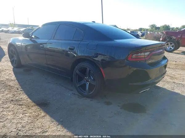 2C3CDXBGXKH696132 — 2019 Dodge Charger, фото 3 с аукциона IAAI, Правый бок