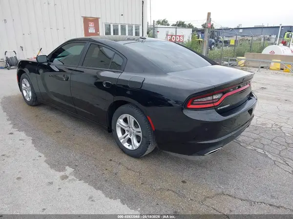 2C3CDXBG7LH190145 — 2020 Dodge Charger, фото 3 с аукциона IAAI 06.10.2026, Естественный износ